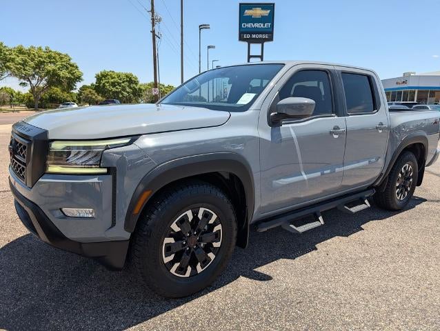 2024 Nissan Frontier Crew Cab 4x2 PRO-X in Boulder Gray Pearl — front three-quarter view