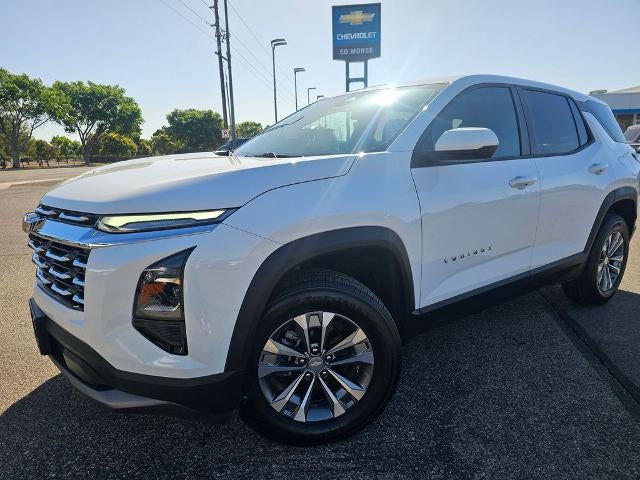 2025 Chevrolet Equinox FWD LT in Summit White — front three-quarter view